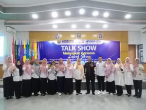 <strong>Hari AIDS Sedunia, drg. Erla </strong>Andrianti,MARS Kadis Kota Metro<strong> Louching Inovasi Lapah Gham Cegah HIV dan Gelar Talkshow</strong>