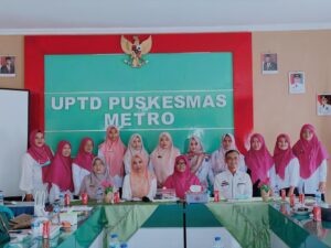 Bidang Kesehatan Masyarakat Kota Metro melaksanakan Monitoring dan Evaluasi (Monev) di Puskesmas Metro tepat di awal Tahun 2023