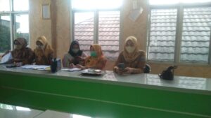 MONITORING MONEV BIDANG KESMAS DI PUSKESMAS IRINGMULYO