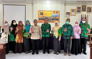 SERAHTERIMA JABATAN ADMINISTRATOR DAN JABATAN PENGAWAS DINAS KESEHATAN KOTA METRO