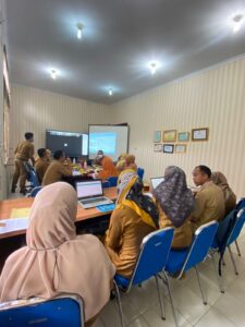 DESK PERENCANAAN KEBUTUHAN TENAGA KESEHATAN KOTA METRO.