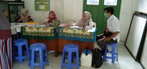 POSYANDU DAN KELAS IBU HAMIL DI POSYANDU ANGGREK KELURAHAN BANJARSARI