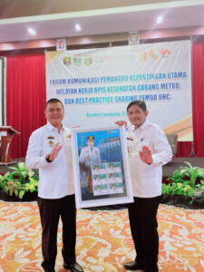 Capaian JKN 99,9%, Kota Metro Raih Penghargaan Best Practice UHC 2023
