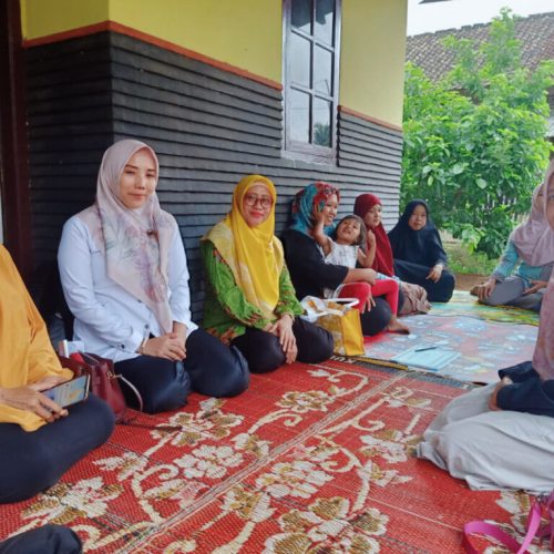 Atasi Stunting Dinkes Kota Metro dan Aisyiyah-Lazismu Bagikan Makanan Tambahan Upaya Turunkan Stunting