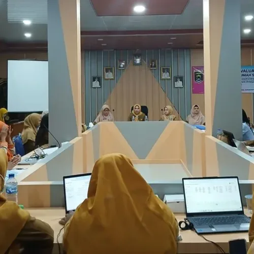 Perkuat Sinergi Layanan, Dinkes Metro Evaluasi Pencegahan Kematian Ibu dan Bayi